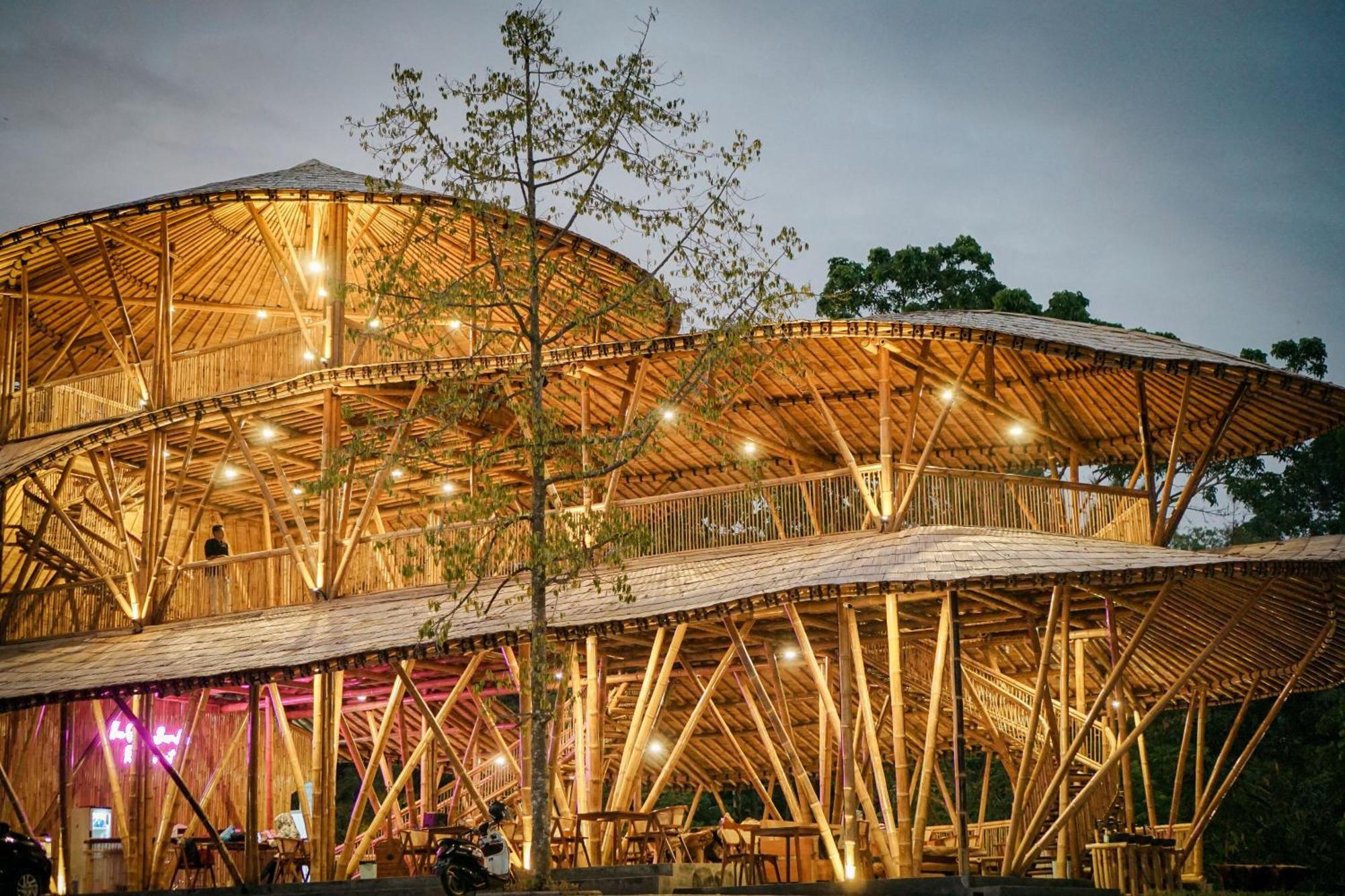 The Osing Bamboo Resort - A Liberta Collection Banyuwangi (East Java) Exterior foto